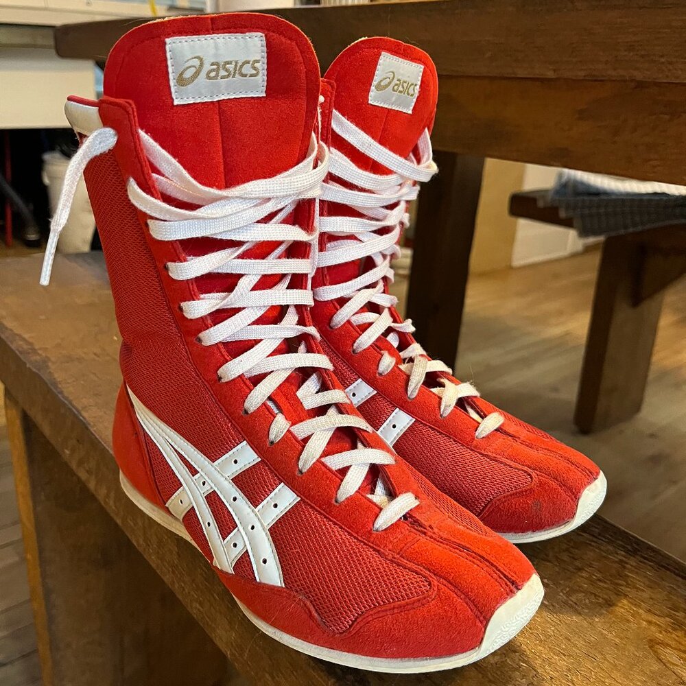Boxing boots Asics